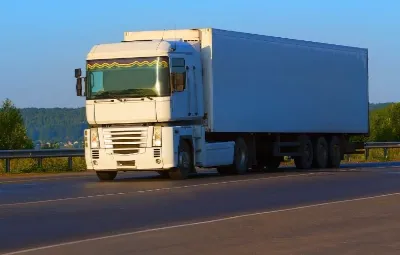 Adana ile Balçova Arası Öğrenci Eşyası Taşıma